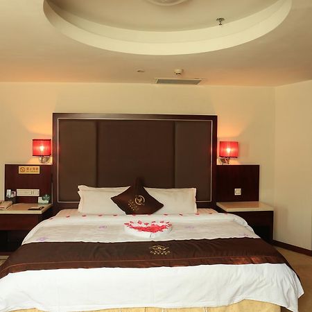 Tianhao Hotel Canton Extérieur photo