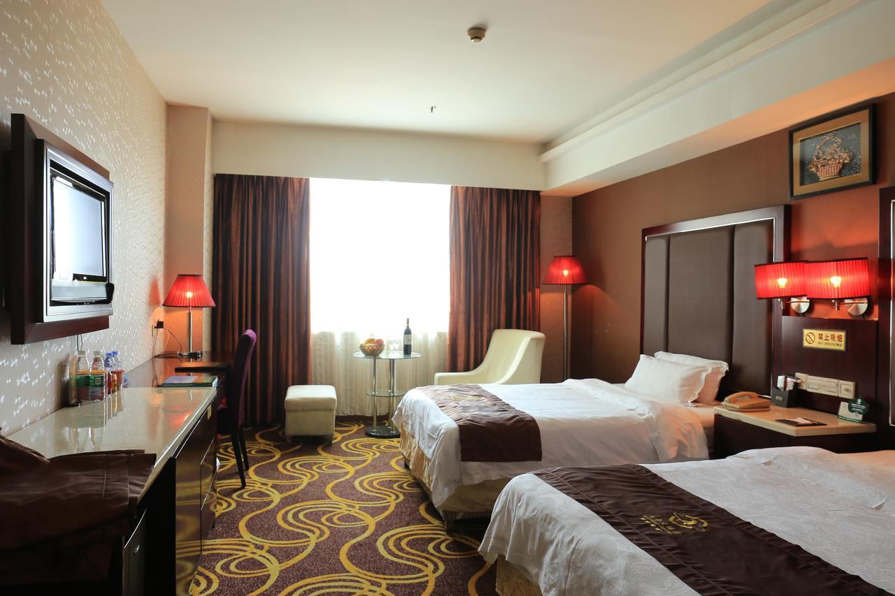 Tianhao Hotel Canton Extérieur photo