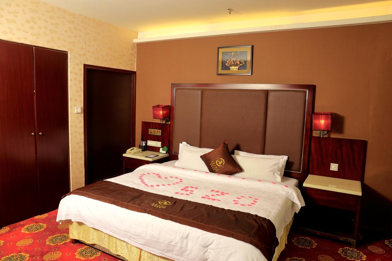 Tianhao Hotel Canton Extérieur photo